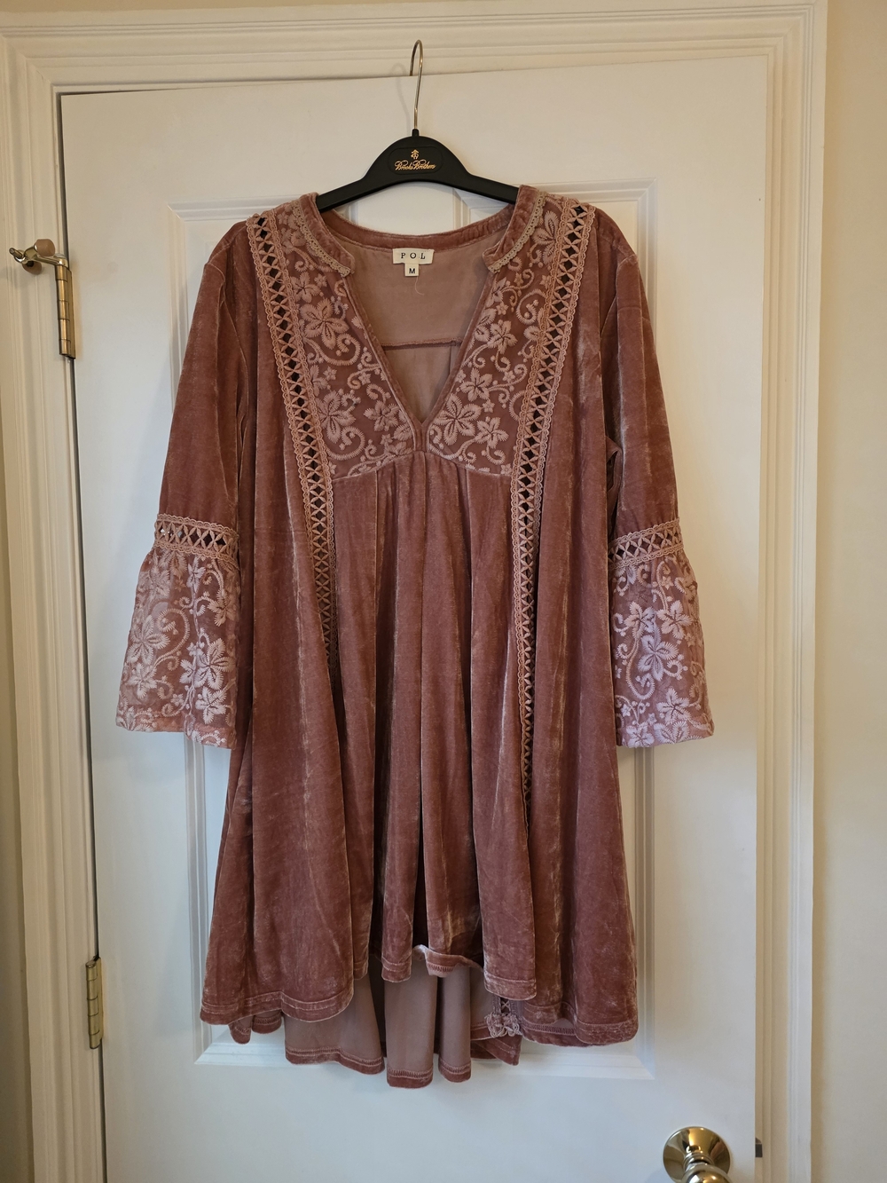 Pol Rose Velvet Embroidered V-Neck Tunic Dress